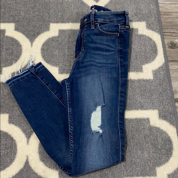 Hollister Denim - Hollister High Waisted Super Skinny Crop 23